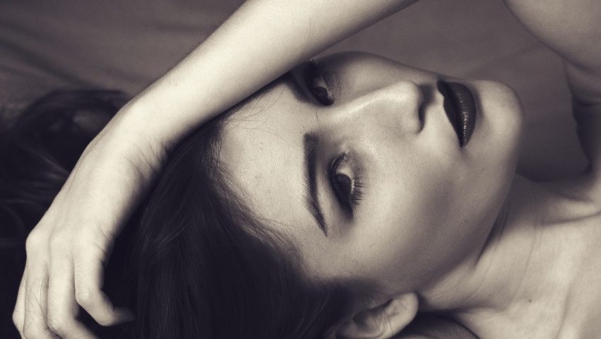 Tips to Choose the Right Concealer